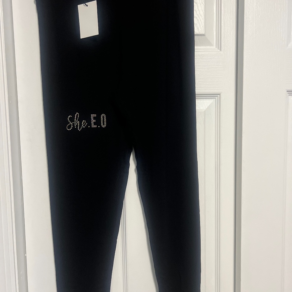 SHE.e.o. Leggings